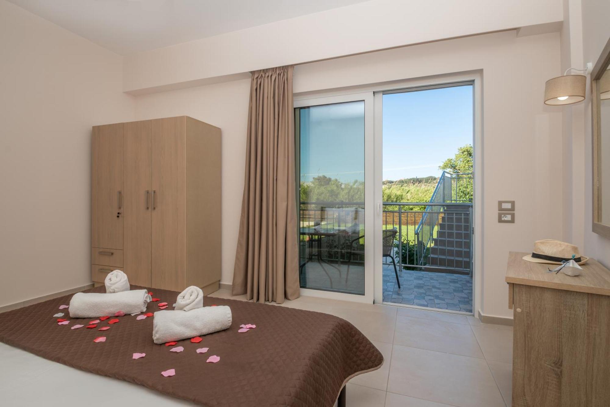 Katsaros Luxury Apts II 5 Min Walk To Beach Tsilivi  Dış mekan fotoğraf