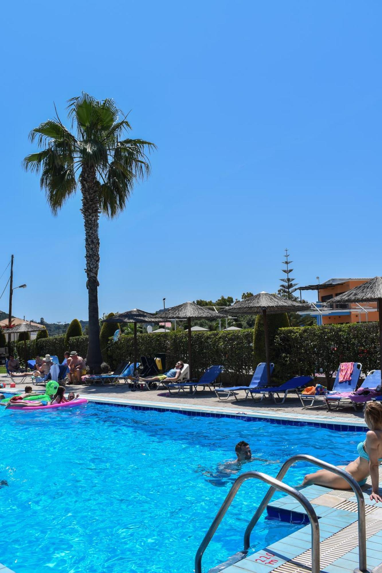 Katsaros Luxury Apts II 5 Min Walk To Beach Tsilivi  Dış mekan fotoğraf